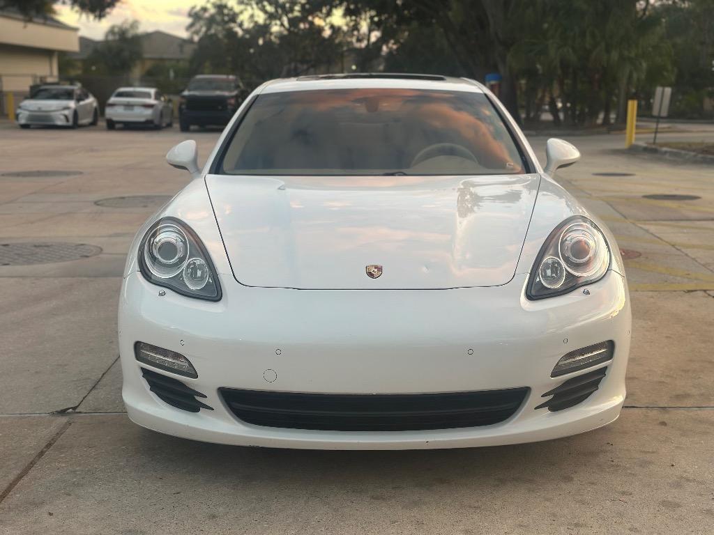 2012 Porsche Panamera Base's photo