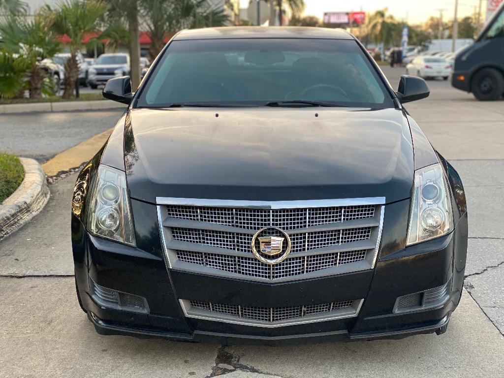 2010 Cadillac CTS Luxury's photo