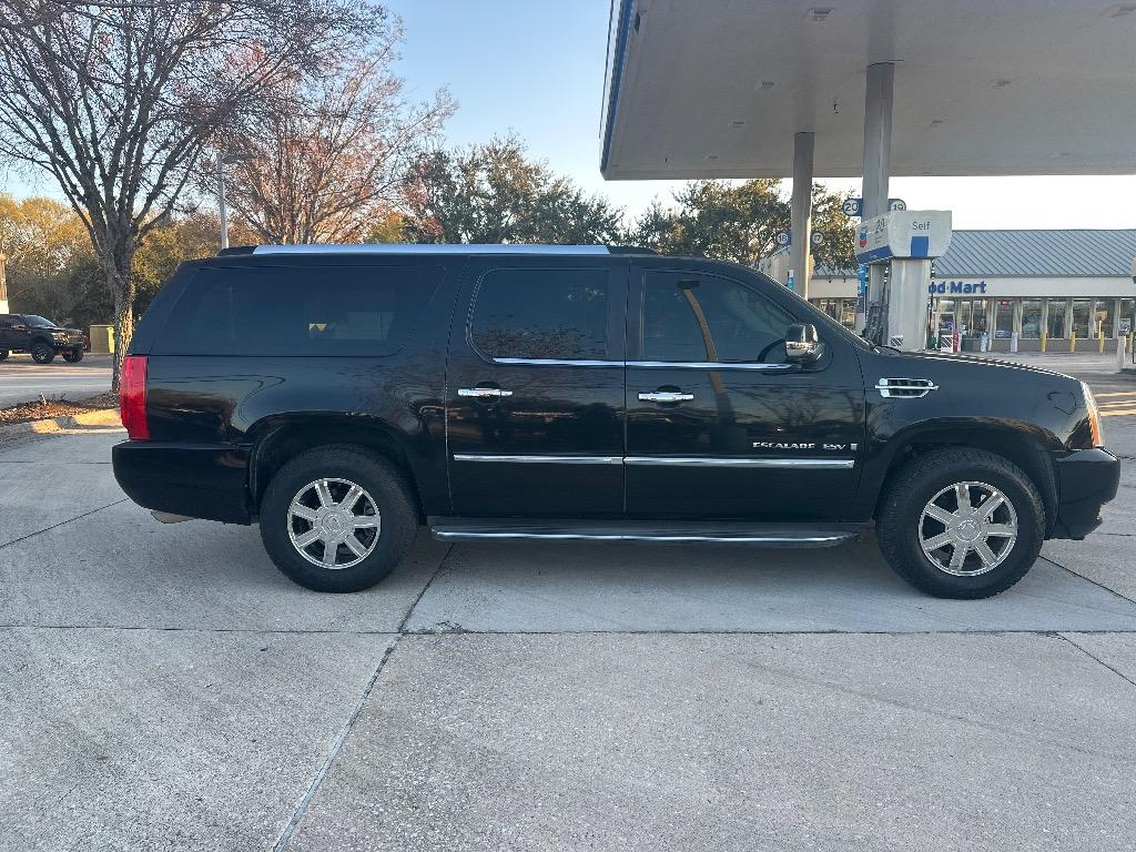 2009 Cadillac Escalade ESV Base - Photo 7