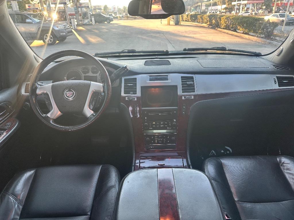 2009 Cadillac Escalade ESV Base - Photo 14