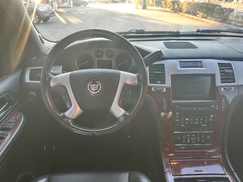 2009 Cadillac Escalade ESV Base - Photo 15