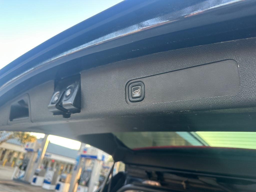 2009 Cadillac Escalade ESV Base - Photo 19