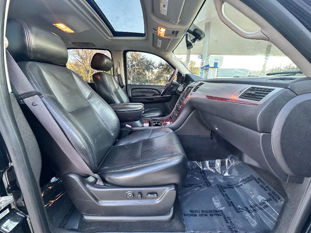 2009 Cadillac Escalade ESV Base - Photo 23