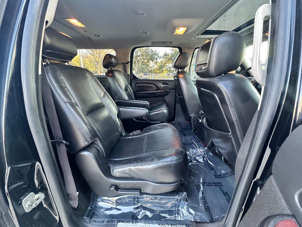 2009 Cadillac Escalade ESV Base - Photo 20