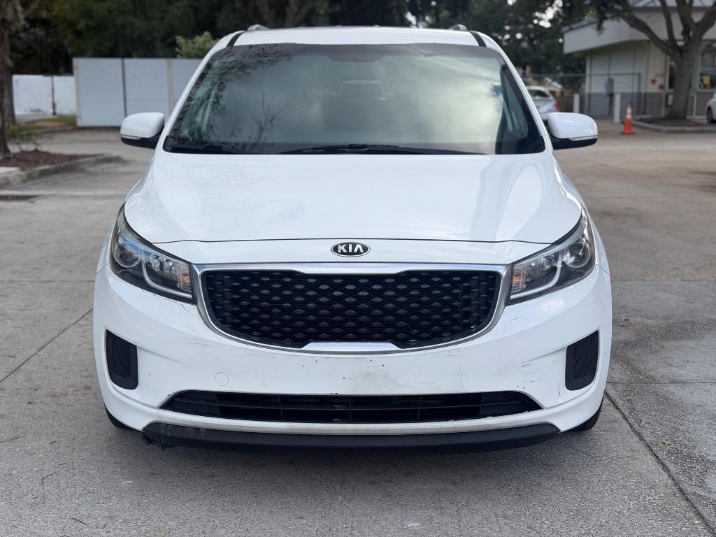 2016 Kia Sedona